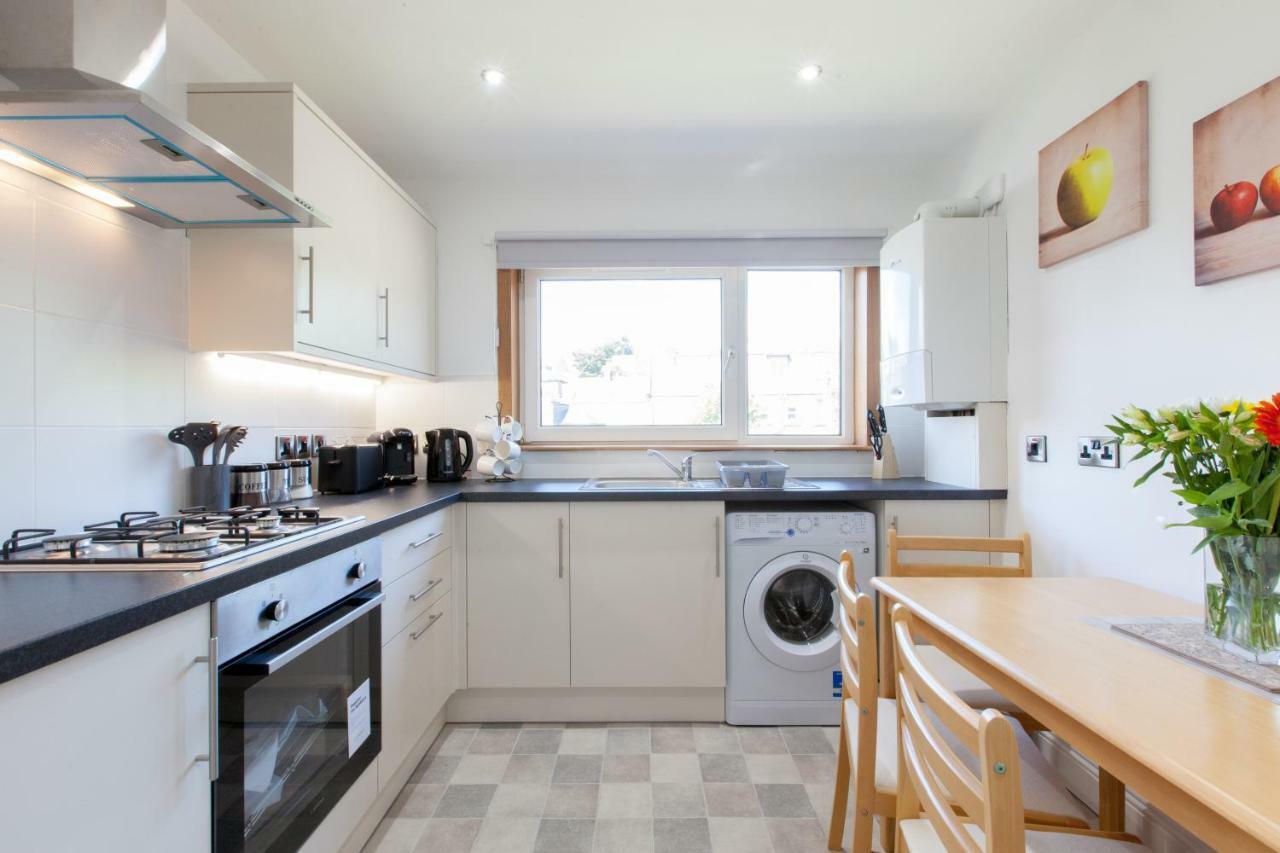 Leys Park Executive Apartments Dunfermline Buitenkant foto